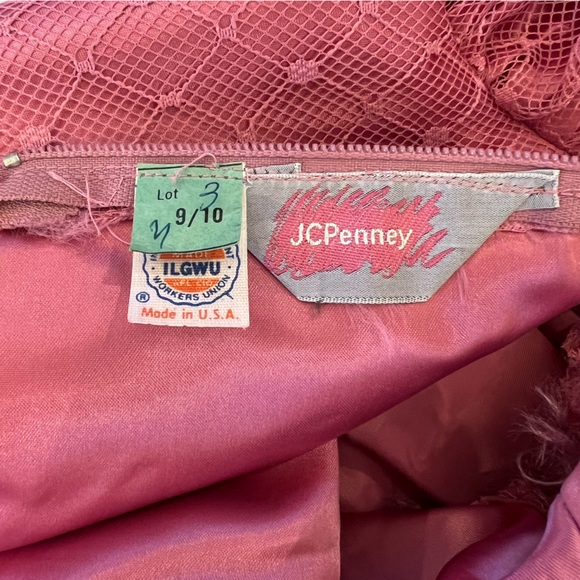 Vintage JCPenney 80’s “Pretty in Pink” Lace Overlay Prom Union Made Dress SMALL - Picture 10 of 15